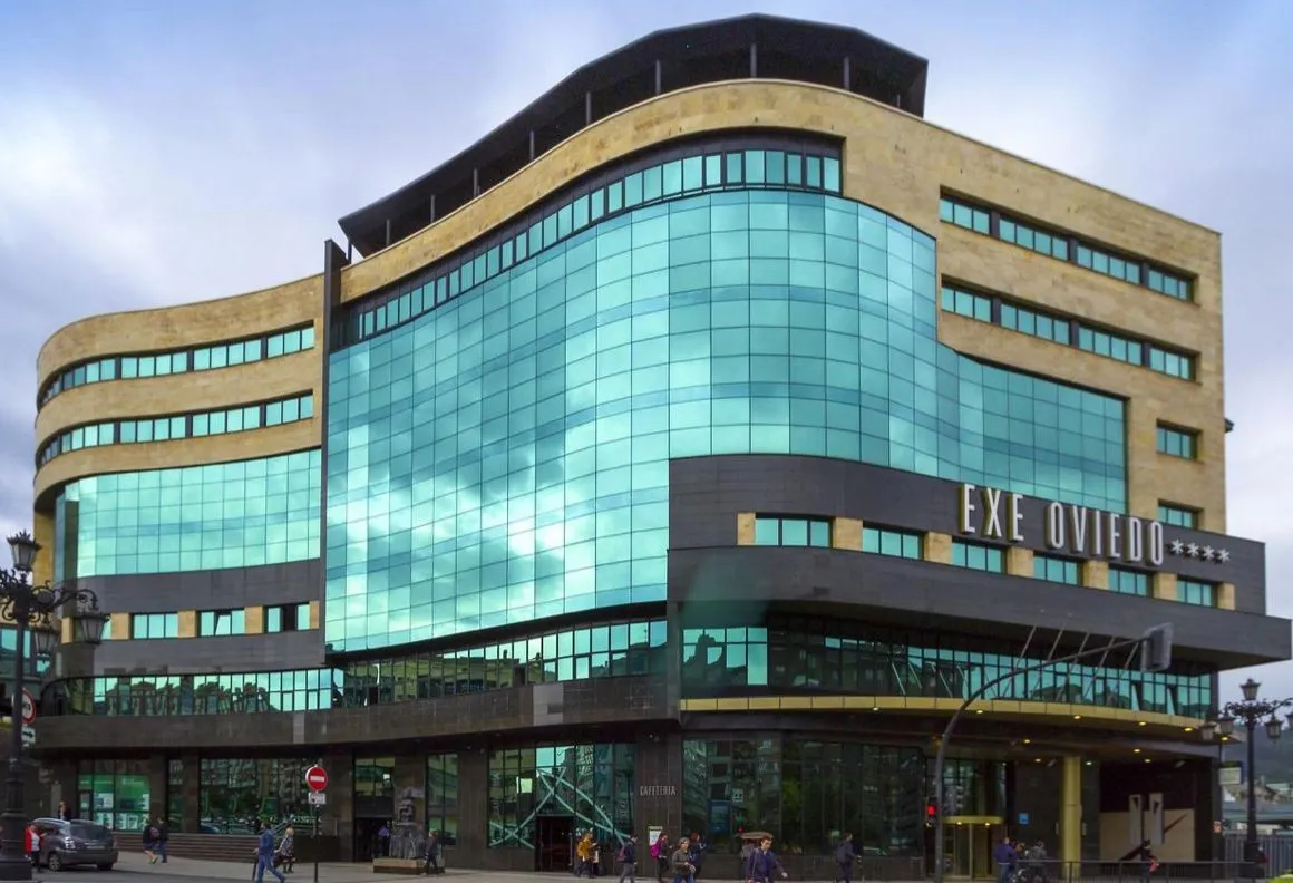 Hotel Tryp Oviedo — Oviedo